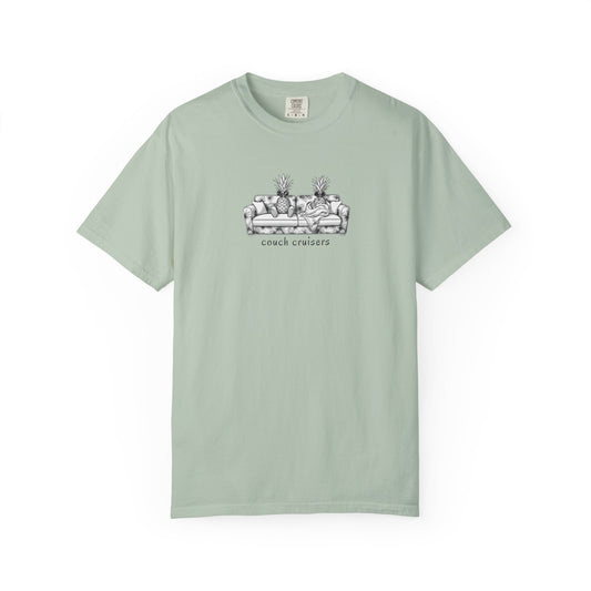 Pineapple Couch Cruisers – Comfort Colors Graphic Tee