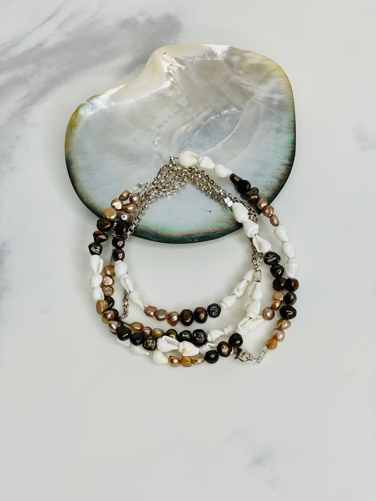 Shell Pearl Wrap Necklace