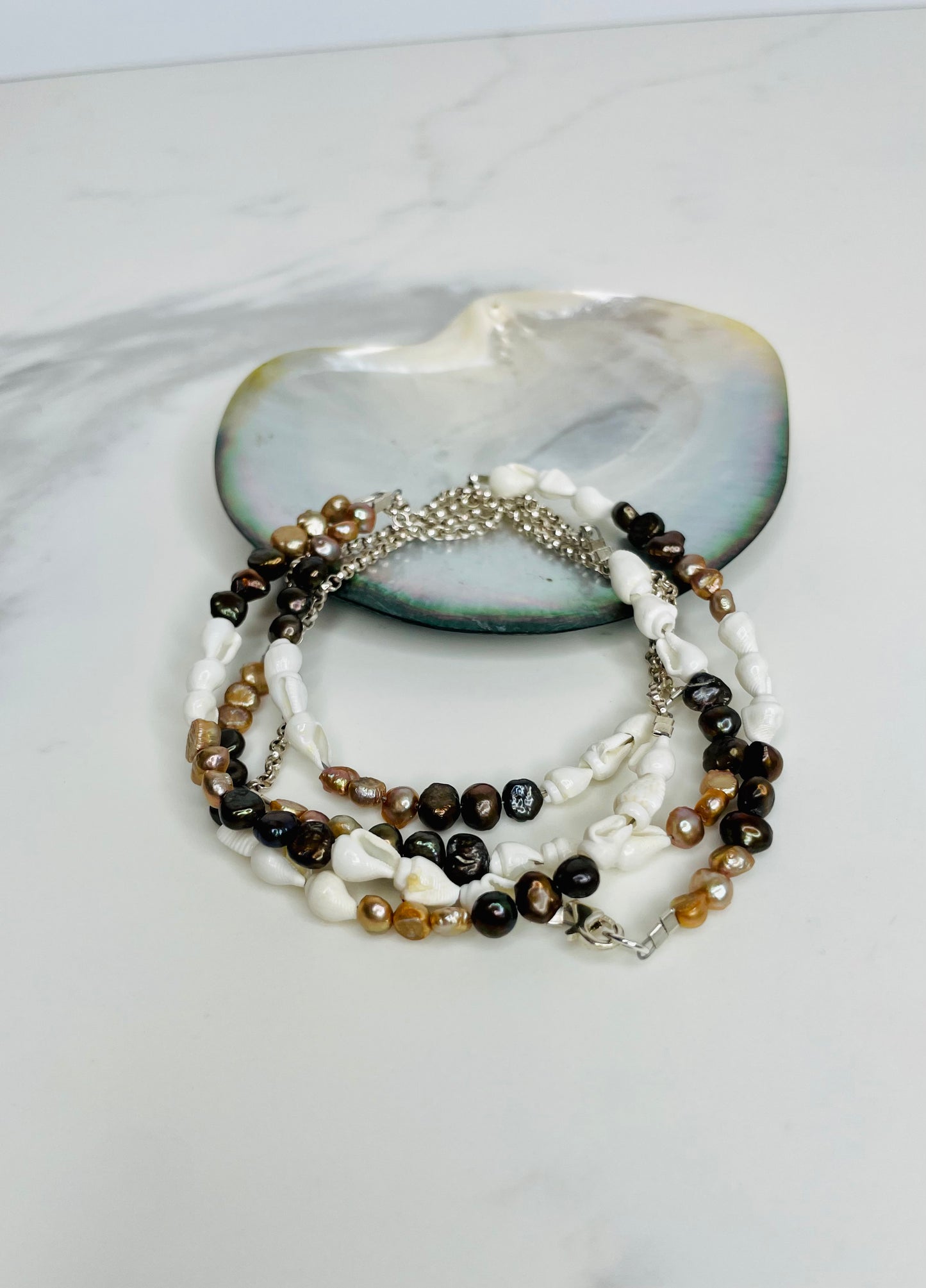 Shell Pearl Wrap Necklace