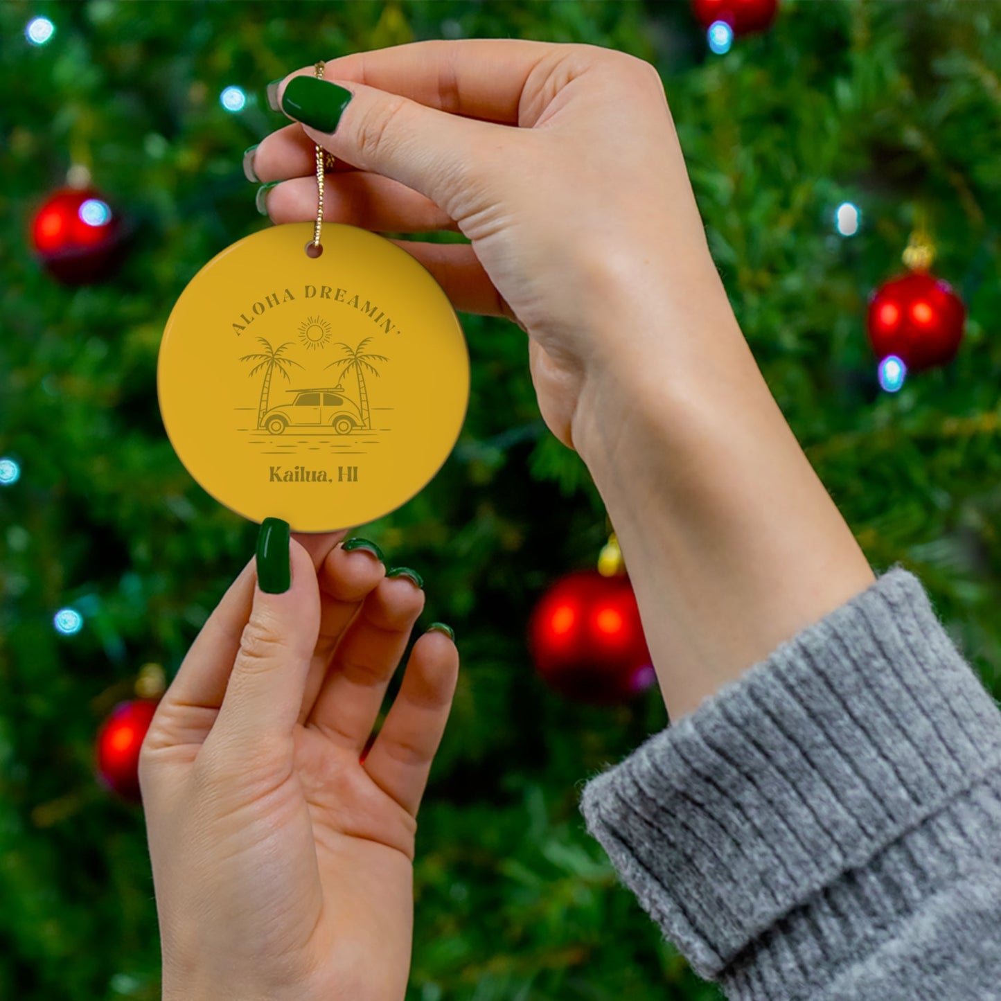 Ceramic Ornament Aloha Dreaminʻ - Global Village Kailua Boutique