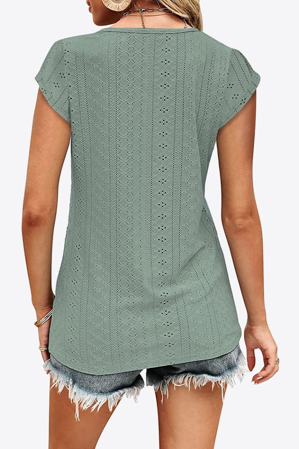 Eyelet Contrast V-Neck Tee - Global Village Kailua Boutique