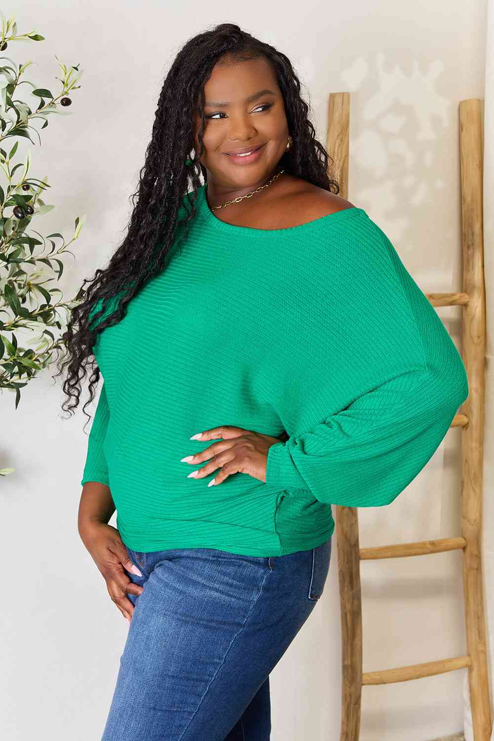 Green Round Neck Batwing Sleeve Top