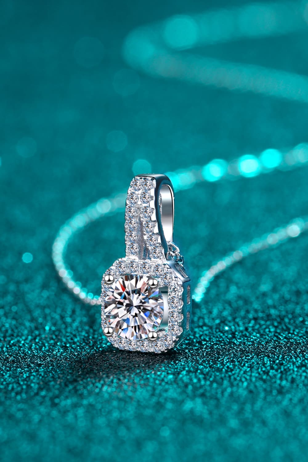 Moissanite 0.5 carat 925 Sterling Silver Necklace - Global Village Kailua Boutique
