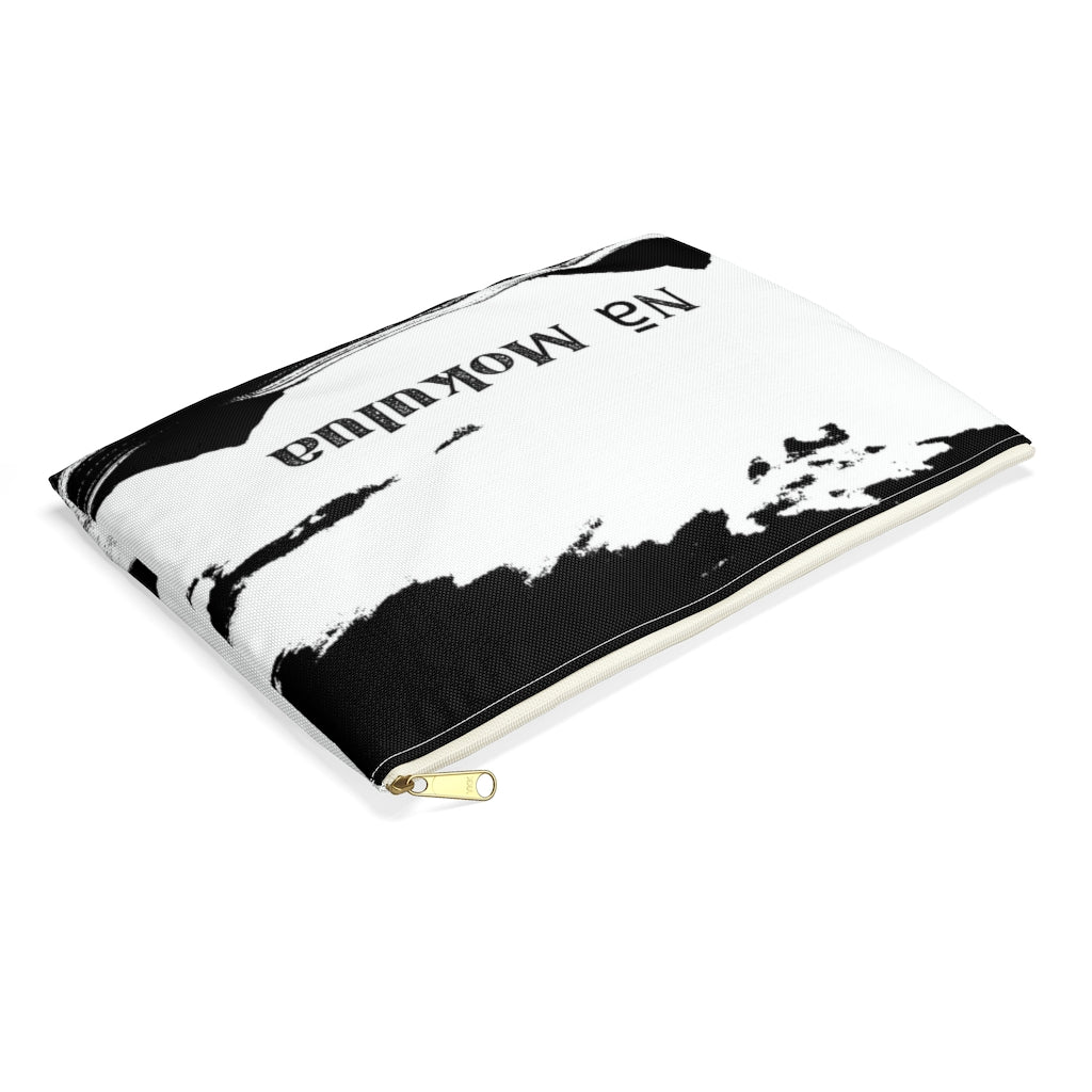 Mokulua Black White Zip Pouch Global Village Kailua Boutique