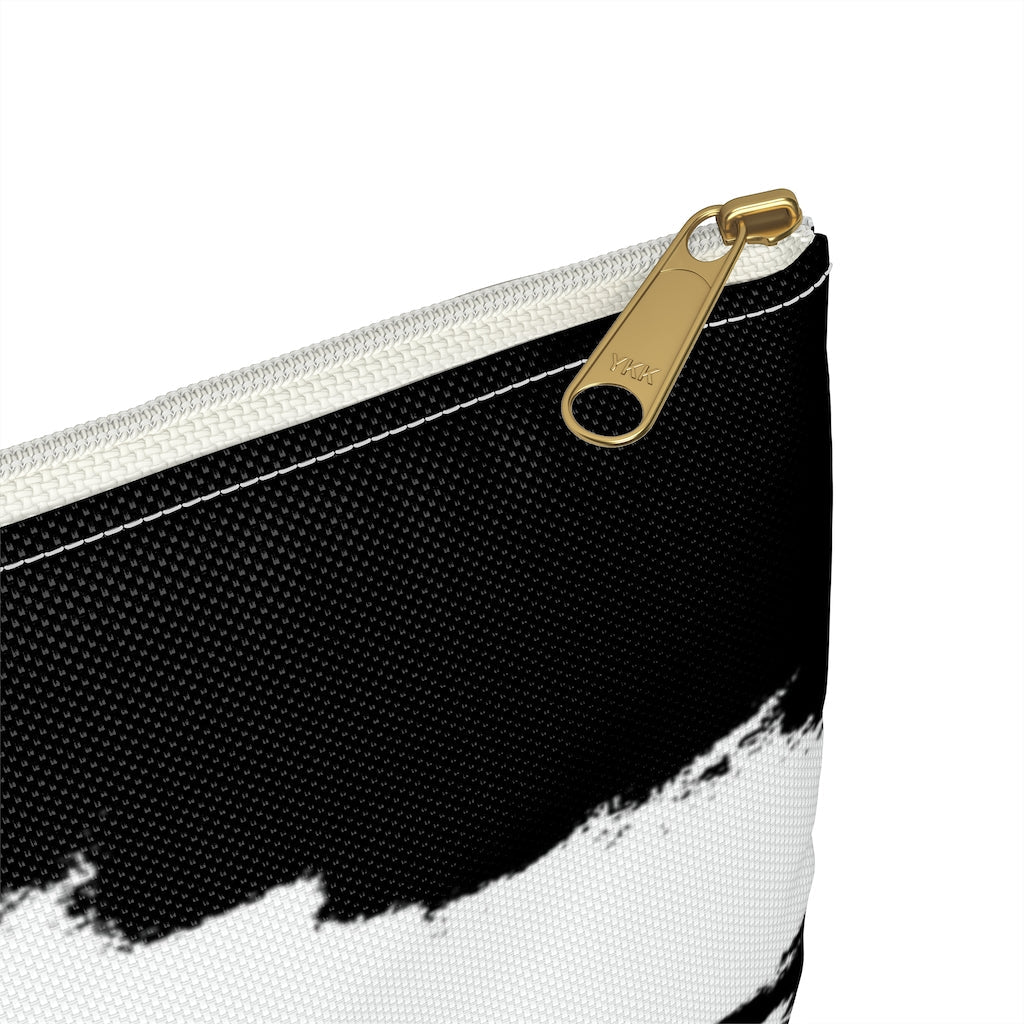 Mokulua Black White Zip Pouch Global Village Kailua Boutique