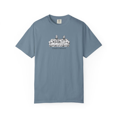 Pineapple Couch Cruisers – Comfort Colors Graphic Tee
