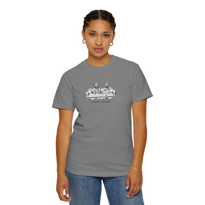 Pineapple Couch Cruisers – Comfort Colors Graphic Tee