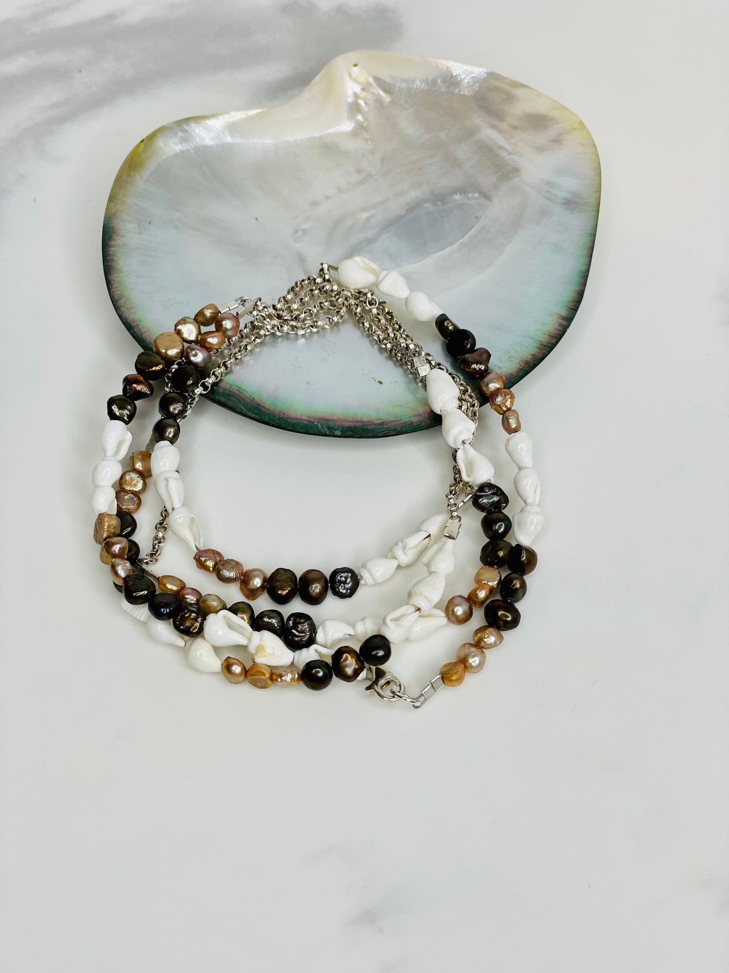 Shell Pearl Wrap Necklace