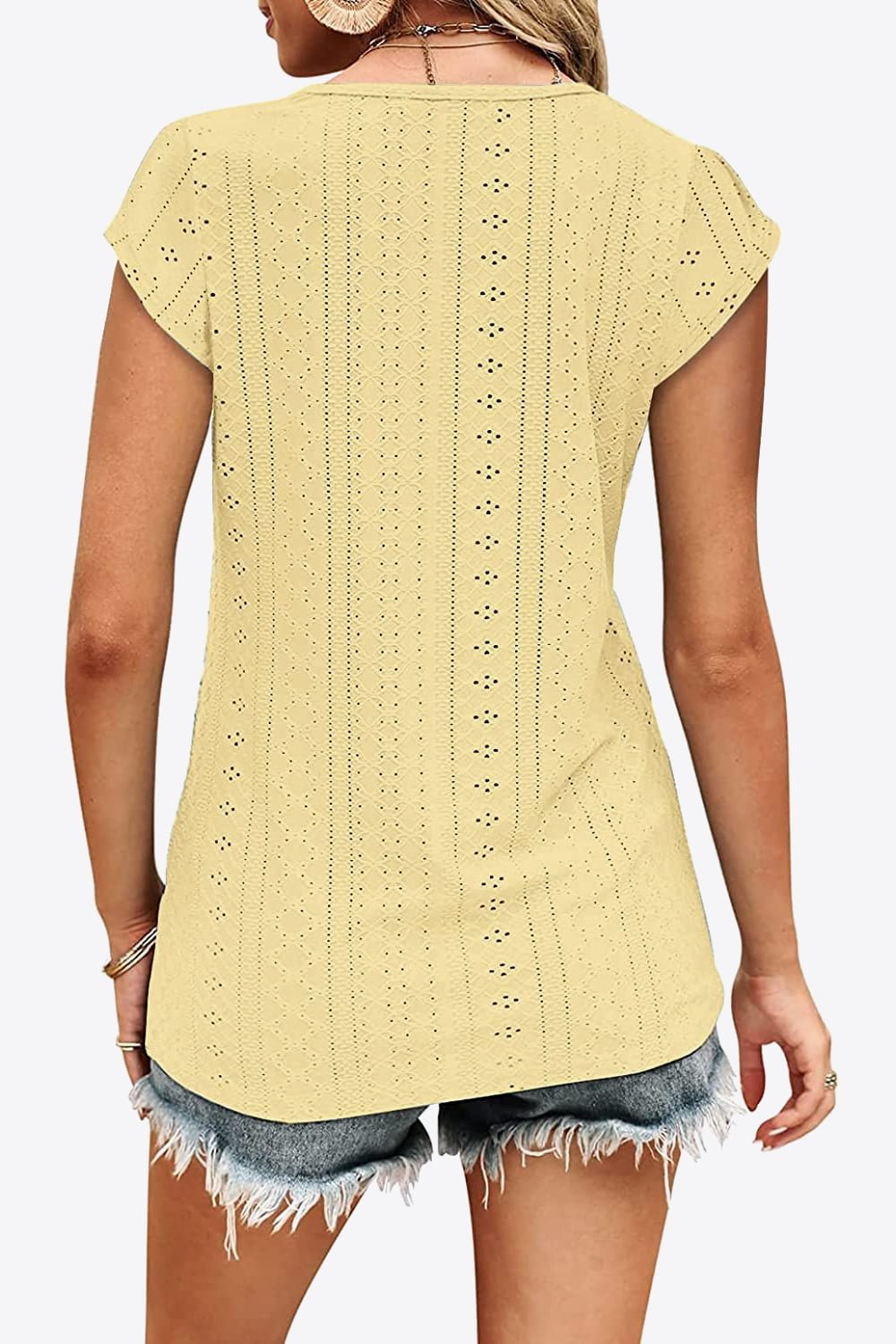 Eyelet Contrast V-Neck Tee - Global Village Kailua Boutique